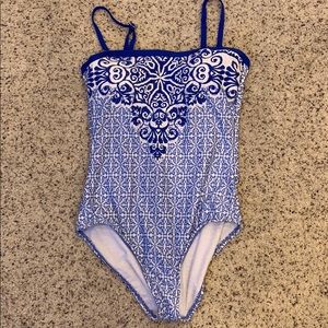NWOT Liz Claiborne one piece.